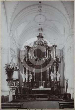 Chor der evangelischen St.-Jakobus-Kirche in Leubus nach O