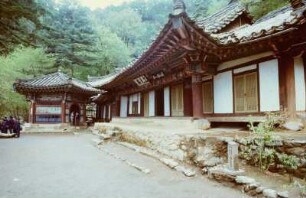 Vermutlich buddhistischer Tempel