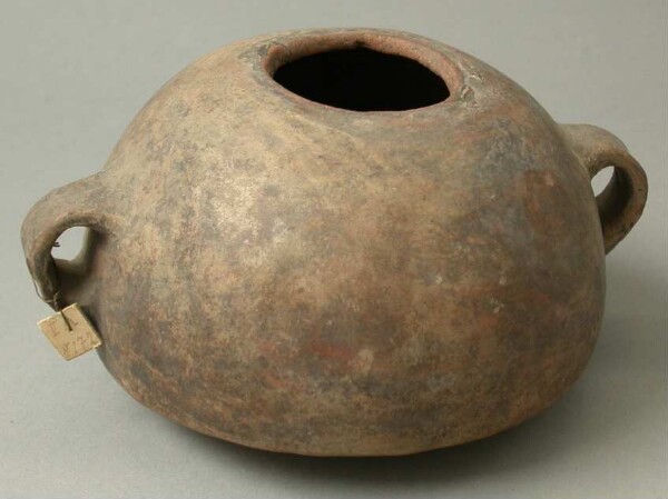 Clay vessel