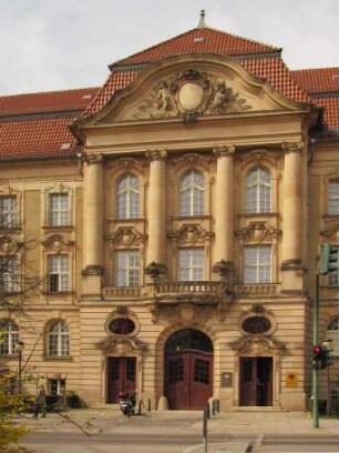 Potsdam, Dortustraße 30 & 31 & 32 & 33 & 34