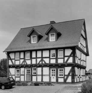 Fachwerkwohnhaus; Alsfeld, Lauterbacher Straße 10