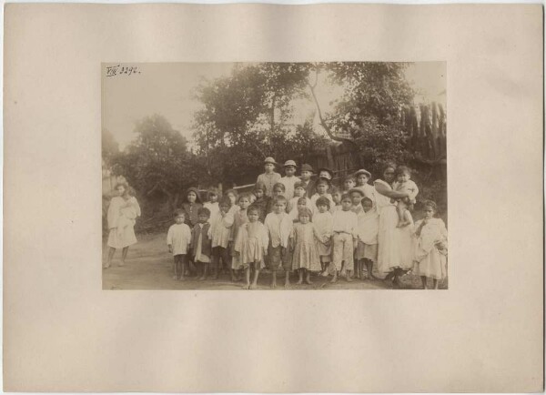 Children's group near Asunción