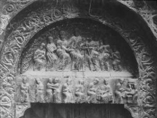 Bitonti (Apulien), Kathedrale S. Valentino, Portal/portale mediano
