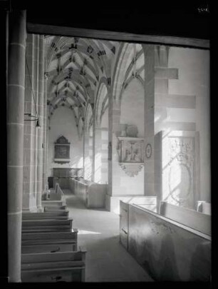 Alexanderkirche; südliches Seitenschiff nach Osten nach der Restaurierung