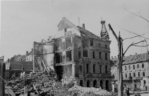 Zerstörungen Zweiter Weltkrieg - Luftangriff auf Karlsruhe am 02./03.09.1942. LS-Revier VI. Kaiserallee