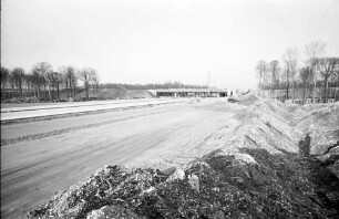 Freiburg-Mitte: Kreuzungsbrücke von Süden