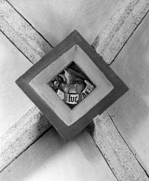 Gewölbeschlußstein mit Symbol des Evangelisten Lukas : Kärnten. Gewölbeschlußstein mit Symbol des Evangelisten Lukas