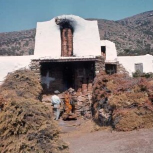 Sifnos. Brennofen für Töpferwaren. K1