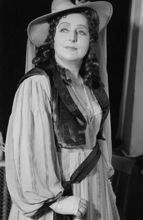 Szenenbilder aus der Oper "Tosca" von Giacomo Puccini an der Deutschen Staatsoper Berlin
