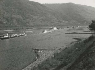 Rhein bei Kaub