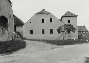 Königshain (Kreis Görlitz). Altes Schloß (17. Jh., Wiederaufbau 1668-1680)