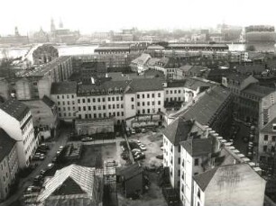 Dresden-Neustadt. Blick vom Turm der Dreikönigskirche über die Elbe nach Süd-Südwesten gegen die Altstadt