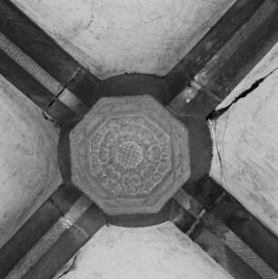Schlußstein mit Rosette