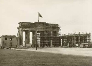 Berlin, Brandenburger Tor, Wiederaufbau