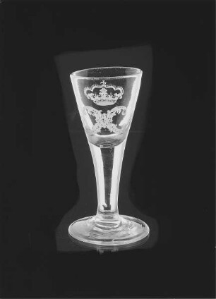 Stengelglas (mit bekröntem X-Monogramm) aus Schloß Moritzburg