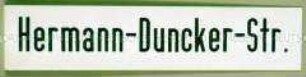 Straßenschild "Hermann-Dunker-Str."