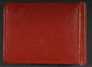 Ferien im Komponistenheim Hildburghausen/Thüringen. Kunstledereinband (Falbin-Erzeugnis) mit Goldrahmung, geprägt, Papier, geklebt, ca. 8,9 x 12,3 x 2,5 cm (1965). Dresden: SLUB, Deutsche Fotothek 2013.A.210