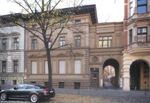 Wohnhaus & Fabrik; Berlin, Friedrichshain-Kreuzberg
