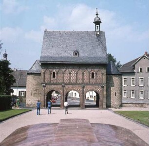 Lorsch. Karolingische Torhalle (um 800) (Vorhalle zum ehem. Kloster)
