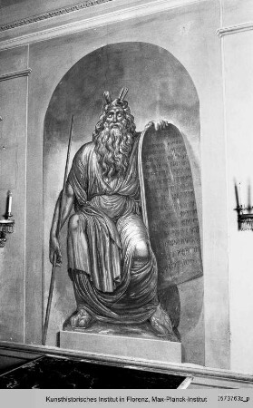 Decken- und Wanddekoration in Grisaille : Alttestamentarischen Figuren : Moses