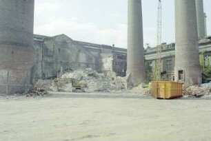 Schornstein 2, Maschinenhaus Werk II, Schornstein 5, 4, Kesselhaus 3, von NO