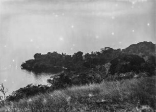 Lake Kivu : Blick über das Ufer auf den Lake Kivu