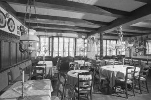 Wiedereröffnung des umgestalteten Bistros "Dudelsack" in der Waldstraße 79