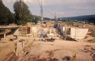 Oberesslingen, Doppelschleuse im Bau, flussaufwärts