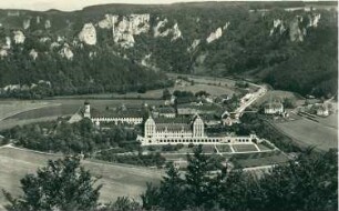 Fotos und Postkarten des Klosters Beuron