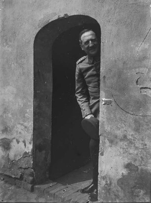 Portrait eines Mannes in Uniform