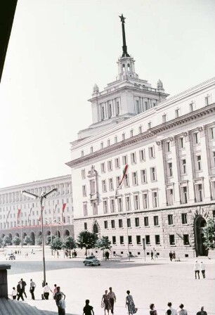 Das Parteigebäude der Kommunistischen Partei, heute Regierungsgebäude Bulgariens in Sofia