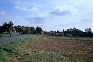 Blick zum Dorf