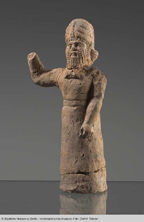 Gott mit erhobenem Arm