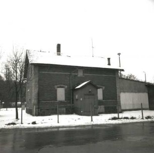 Reichenbach-Oberreichenbach, Oberreichenbacher Straße 206. Ehemaliger Bahnhof Oberreichenbach. Empfangsgebäude (vor 1900)
