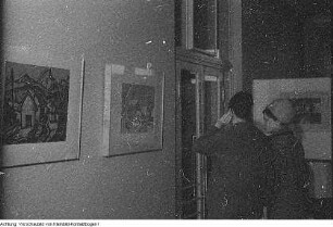 Studenten: Ernteeinsatz - Kunstausstellung