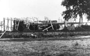 Rosenbach-Herwigsdorf. Scheune des Rittergutes Nieder-Herwigsdorf, durch Sturm zerstört, ehemals Standort der Hammermühle, Repro