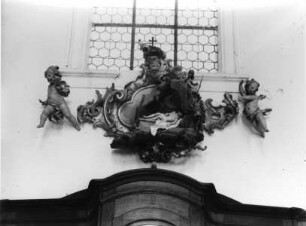 14. Kreuzwegstation: Der Leichnam Christi wird ins Grab gelegt