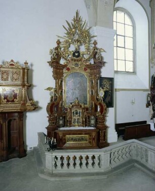 Seitenaltar mit heiligem Wandel
