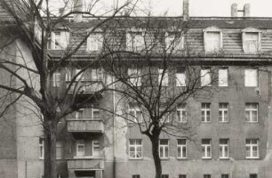 Dresden-Pieschen, Waldstraße 7 und 7 a. Wohnhäuser (1913-1920, H. Koch) der Palmié-Häuser des Dresdner Spar- und Bauvereins