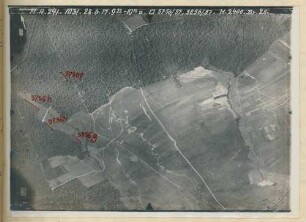 Foto des Geländes bei der Beau Séjour Ferme nordwestlich von Laneuveville-aux-Bois (Luftbild)