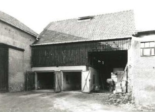 Moritzburg-Steinbach, Dorfstraße 8. Bauernhof (um 1800/1902). Scheune