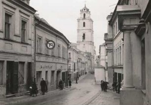 Vilnius. Kirche St. Johannes. Glockenturm, Ansicht von Südwest