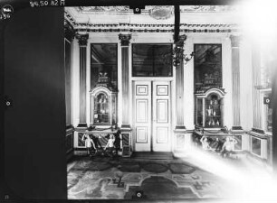 Gotha. Schloss Friedenstein, Corps de Logis (Nordflügel), 2. Obergeschoss, Porzellankabinett
