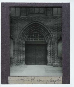 Königsberg, Dom : Außenansicht, Westportal