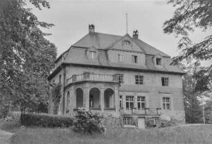 Niederkaina : Bautzen-Niederkaina. Villa. Außenansicht