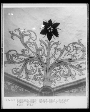 Ranken mit Blumen