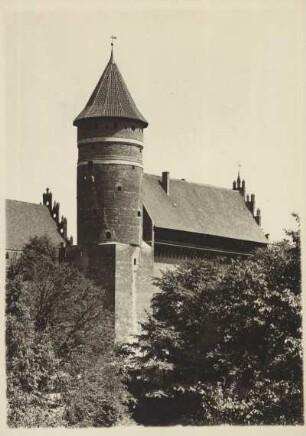 Ostpreußen. Ansicht der von 1353 bis 1360 errichteten Ordensburg Allenstein vom Nordosten