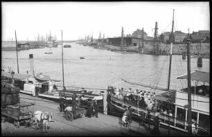 Stettin. Blick auf den Dunzig vom Bollwerk mit Schiffen