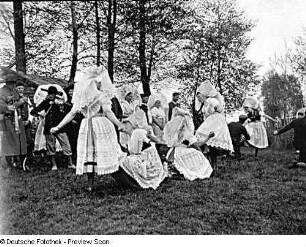 Spreewald. Sorbische Tanzgruppe