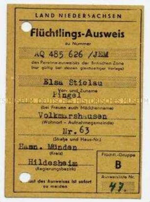 Flüchtlingsausweis von Elsa Stielau - Familienkonvolut